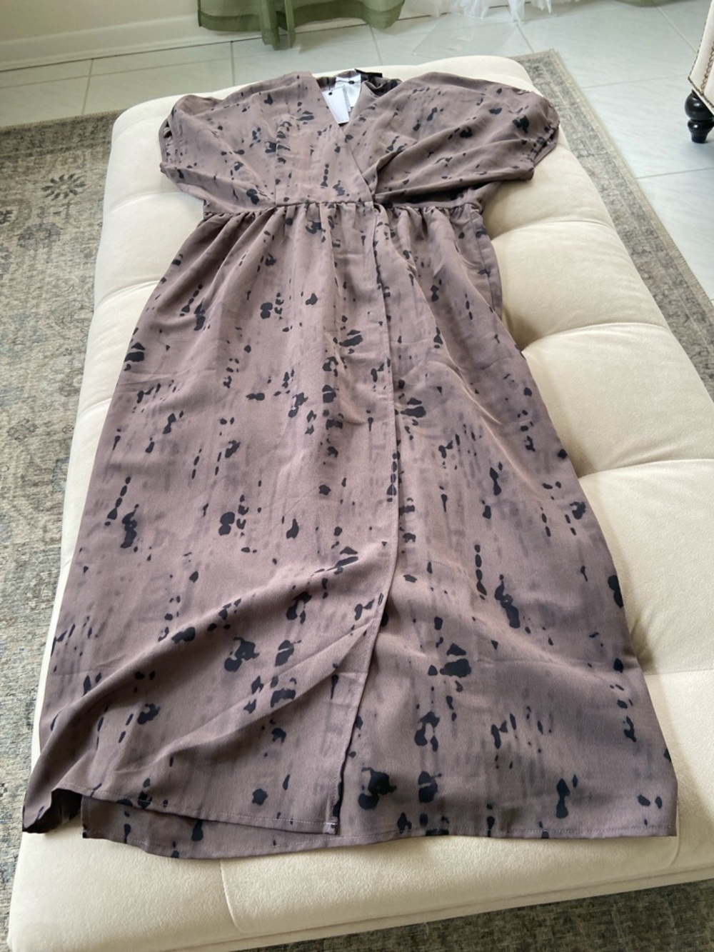 bobeau Taupe Midi Dress with Black Splatter Print Medium